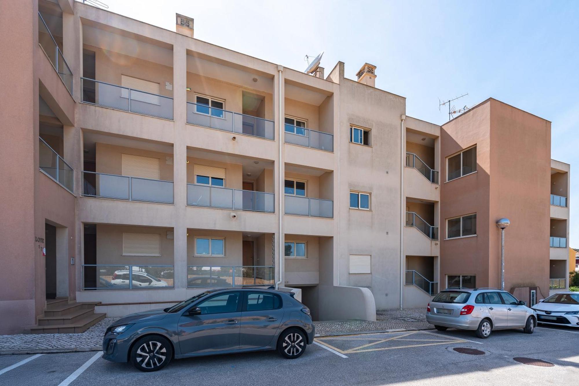 Apt Brightness Comfort In Burgau Exterior photo